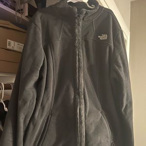 Ladies- Black Northface Jacket